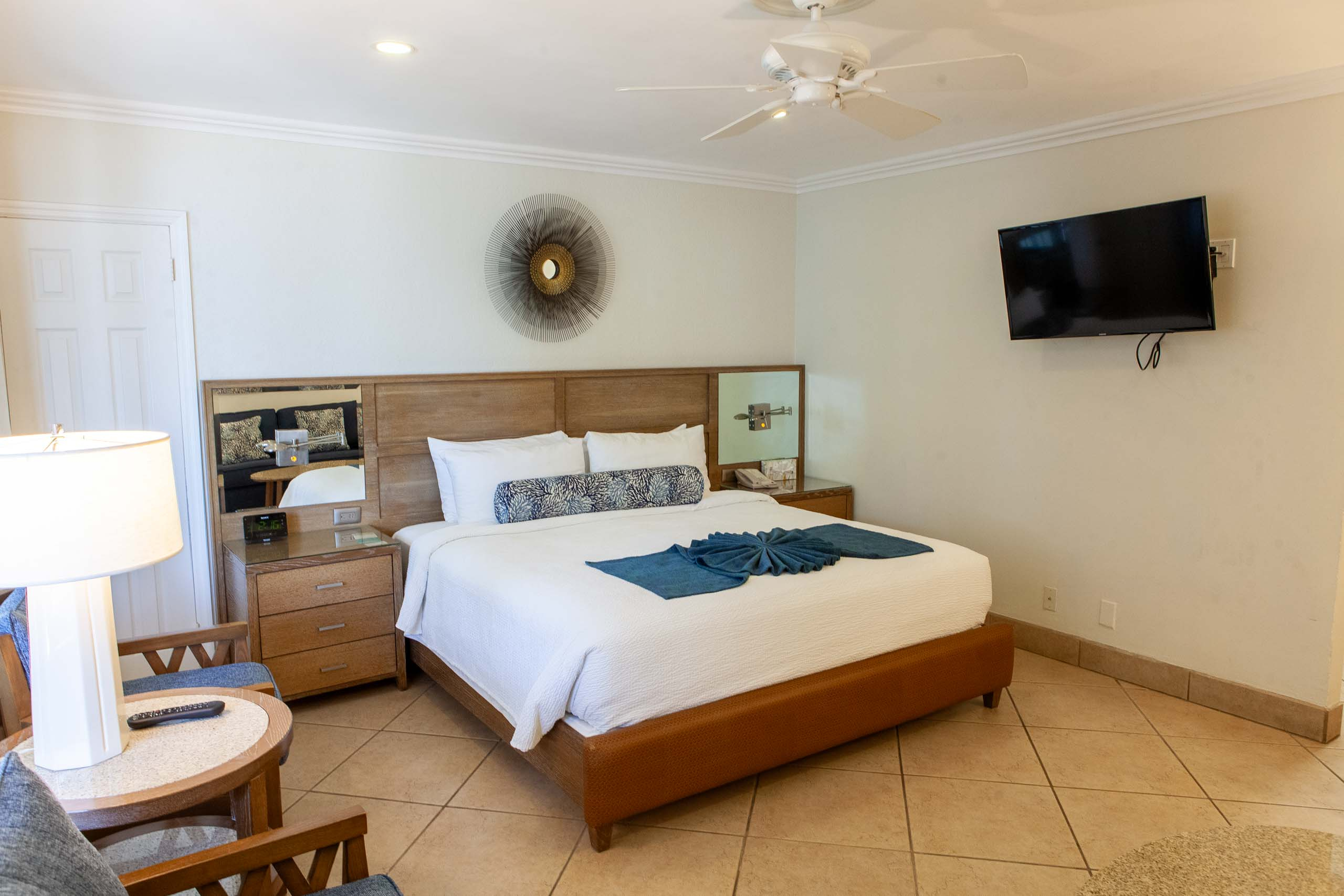 Room 14 — Efficiency, Poolside