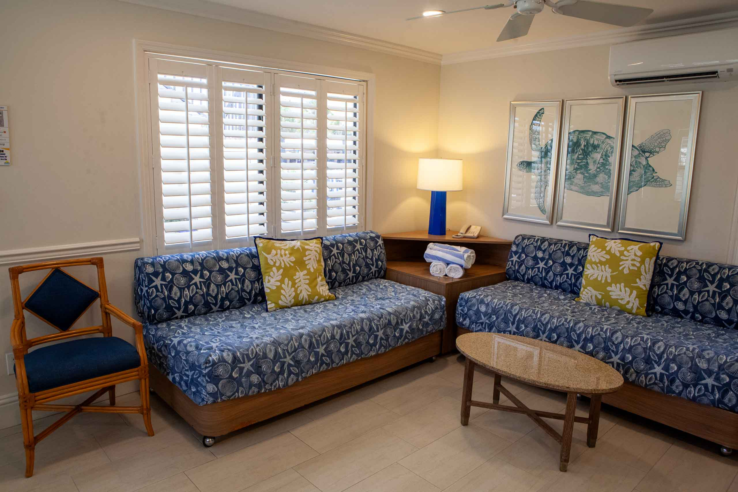 Room 35 — Sea Foam Suite, Courtyard